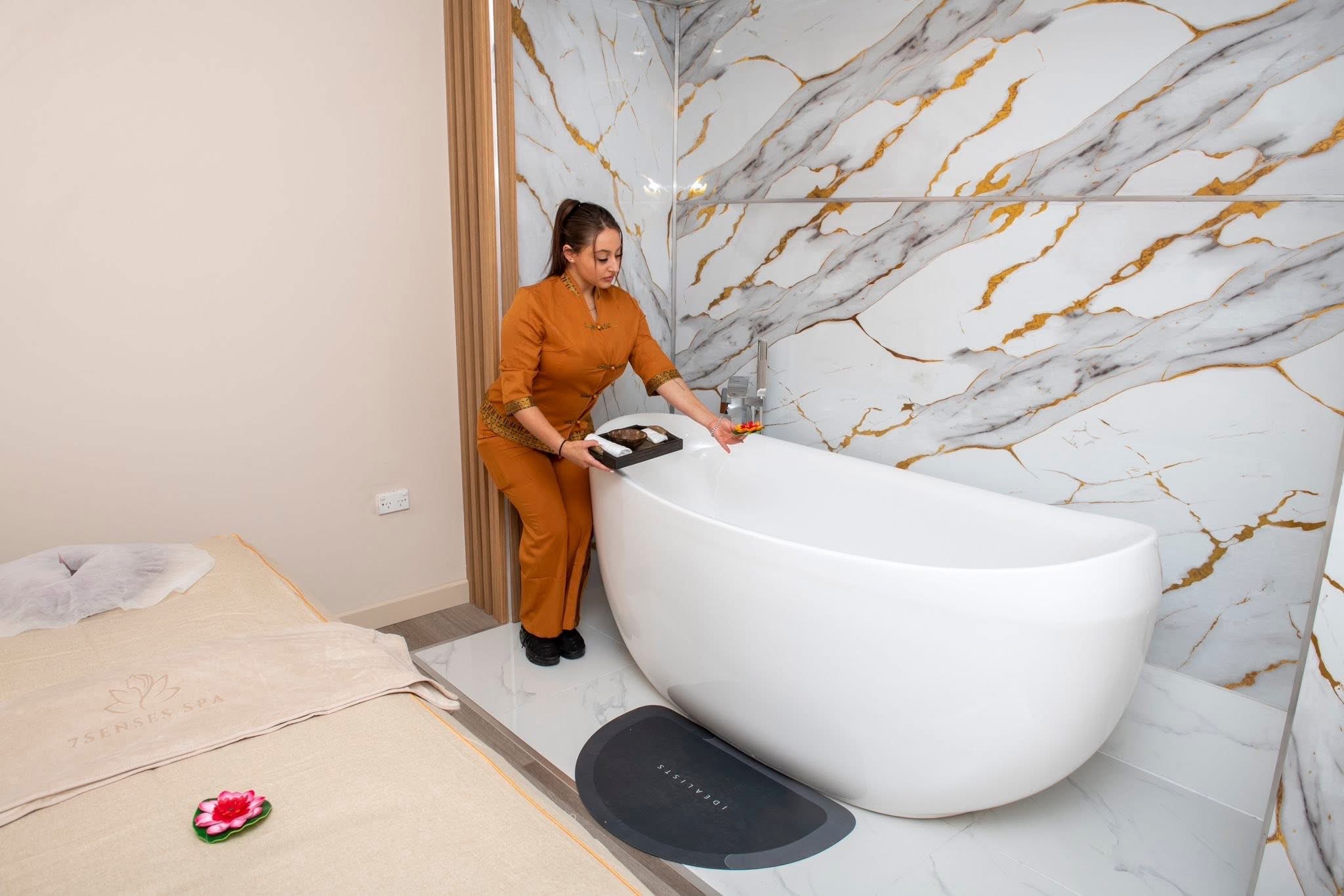 Luxury Room